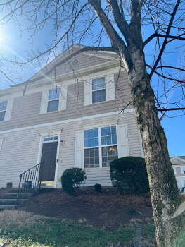 8130 Kings Creek Dr , Charlotte,  28273