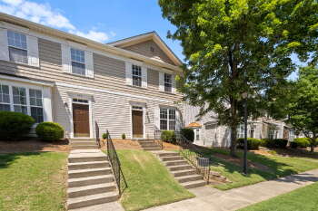 8130 Kings Creek Dr , Charlotte,  28273