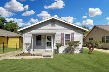 120 Gifford St , San Antonio,  78211-2344