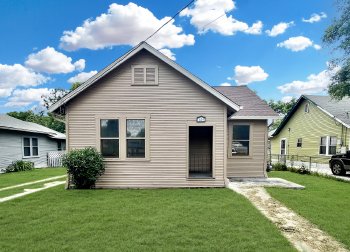 124 Gifford St , San Antonio,  78211-2344