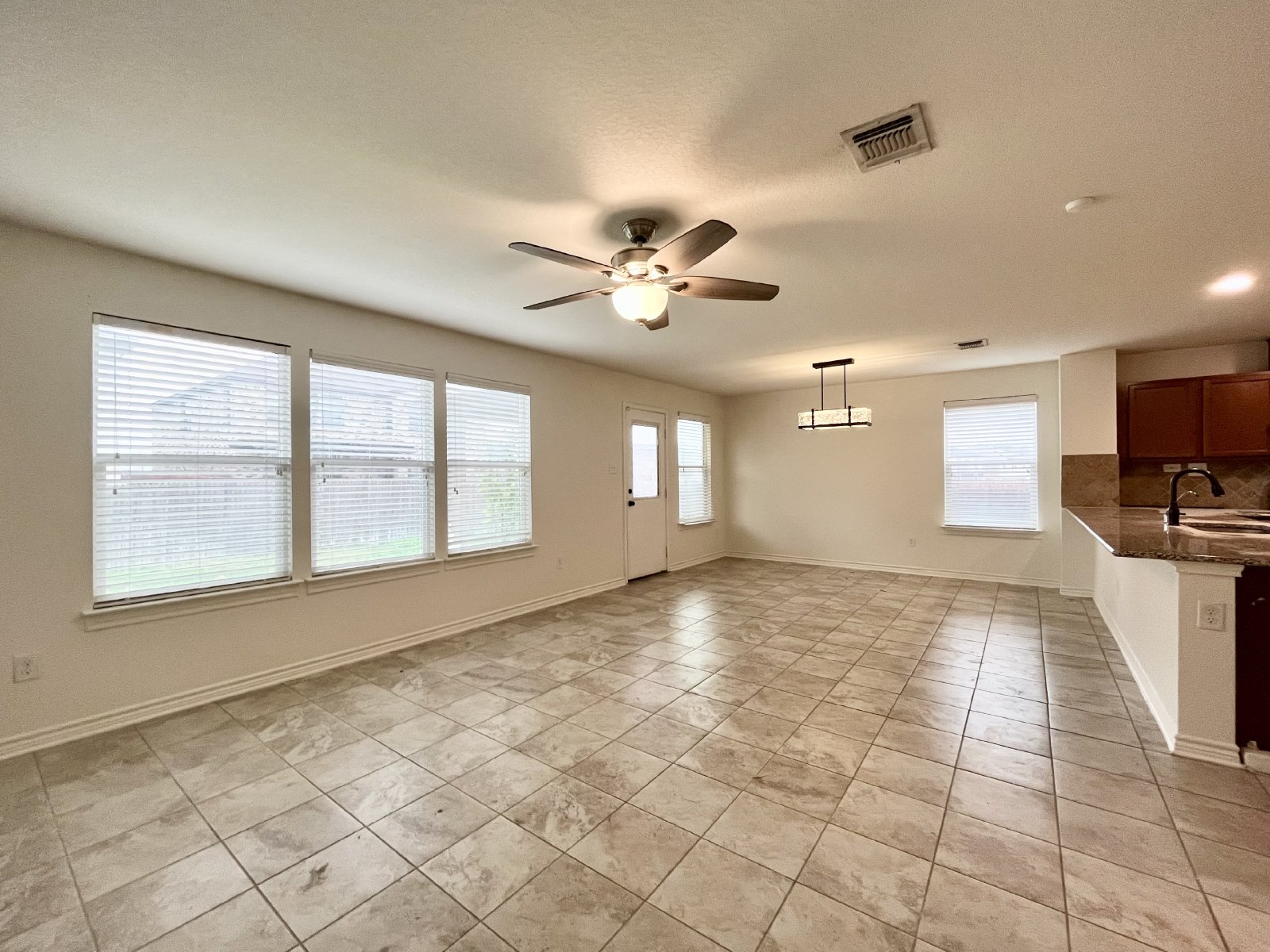 7506 Copper Cove Converse, TX 78109 PMI Birdy Residential