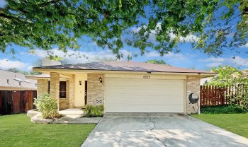 4327 Putting Green , San Antonio,  78217