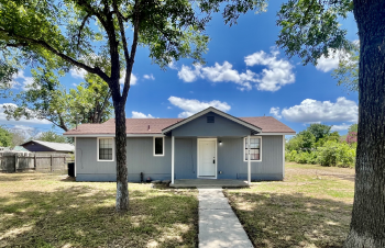 1142 West Villaret Boulevard , San Antonio,  78224