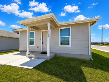 2235 Camellia Rose , St Hedwig,  78109