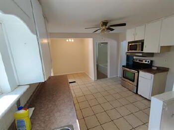 135 Spring St , Trenton,  K8V 3Z3