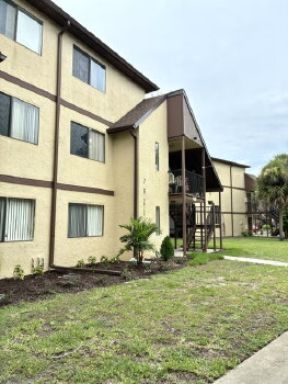 7821 Maplewood Dr Unit #404, Melbourne,  32904