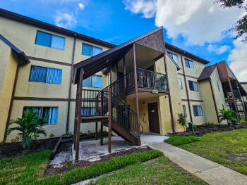 7821 Maplewood Dr Unit #404, Melbourne,  32904