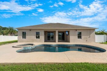 227 Norwich St , Merritt Island,  32953