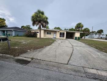1040 Hickory Ln , Cocoa,  32922