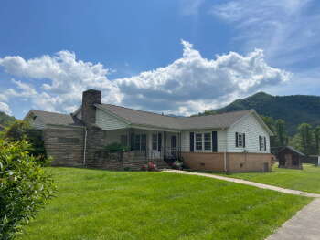 292 Lickstone Rd , Waynesville,  28786