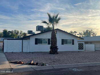 4843 East Cambridge Avenue Unit 10, Phoenix,  85008
