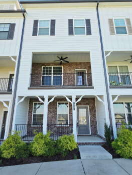 808 Ervie Aly , Brentwood,  37027