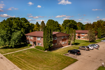 286 S Grove St Apt 6, Berlin,  54923
