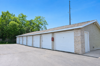 1610 Okray Ave Garage 09, Plover,  54467