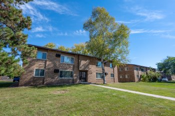 3100 Rice St Apt B, Stevens Point,  54481