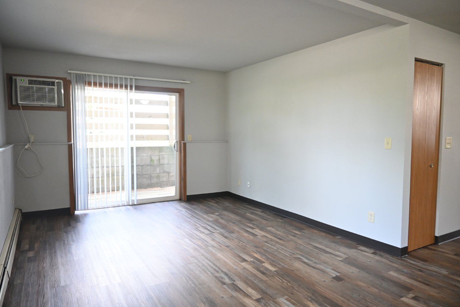 1160 Dodds Dr Apt 2 Plover, WI 54467 Candlewood Property Management