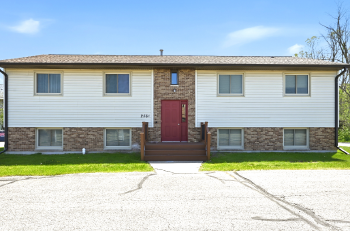 2551 Chestnut Dr 08, Plover,  54467