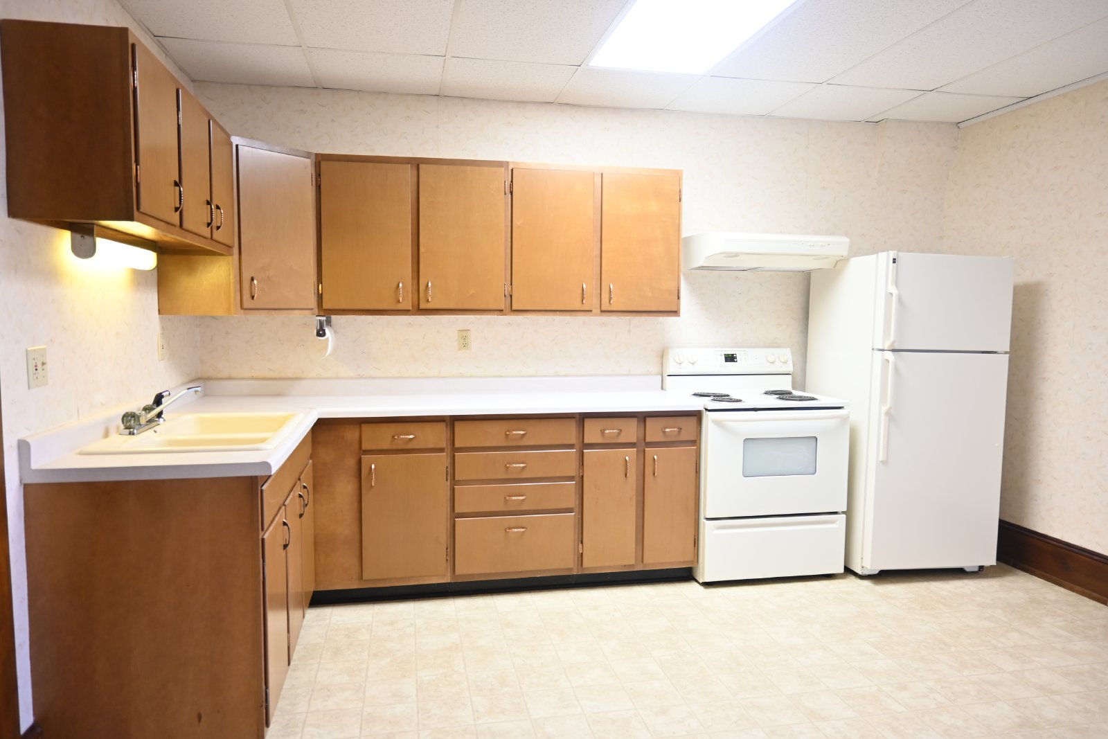 157 North Main Street Apt. 1 Iola, WI 54945 Candlewood Property