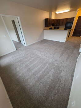 1427 Center Point Rd NE Unit 204, Cedar Rapids,  52402