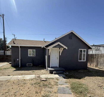 1415 1/2 Mono Drive , Modesto,  95354