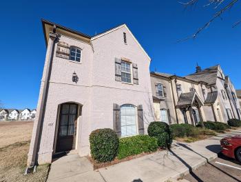 103 Farm View Drive #401 , Oxford,  38655