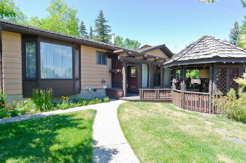 740 Coach Bluff Crescent SW , Calgary,  T3H 1A8