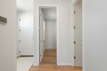 31 Royston Way NW , Calgary,  T3L0K1