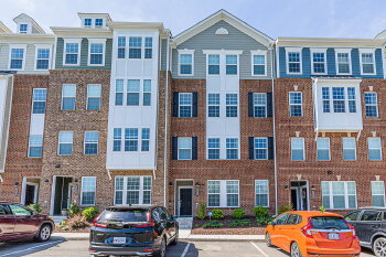 4361 Saunders Station Loop , Ridge,  23233