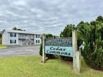 315 South Dudley Street Apt 12, Burgaw,  28425