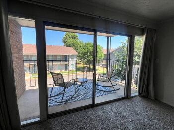 6100 North Brookline Avenue unit #28, Oklahoma City,  73112