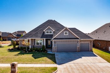 3100 Needle Dr. , Yukon,  73099