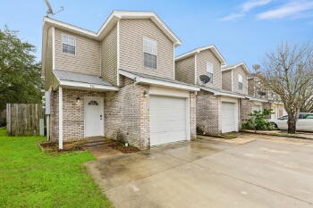 501 Keystone Rd , Mary Esther,  32569