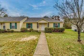 1015 Sable Dr B, Pensacola,  32514