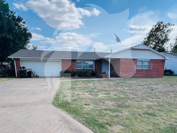 508 SW 10th St , Mooreland,  73852