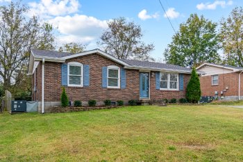 536 Singer Dr , Madison,  37115