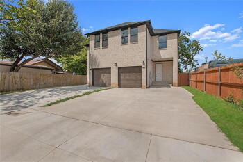1711 Herald Street , Dallas,  75215