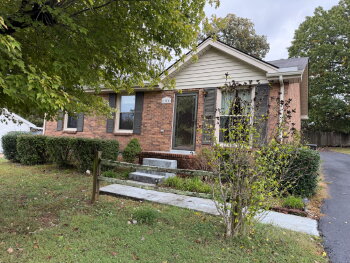 305 E Hillcrest Dr , Springfield,  37172