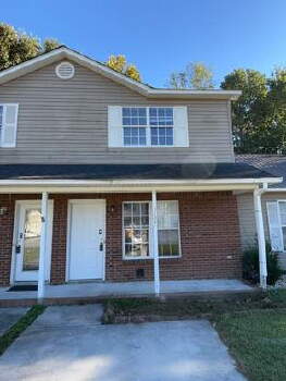 1134 Pueblo Dr , Jacksonville,  28546