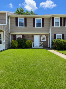 116 Palace Cir , Jacksonville,  28546