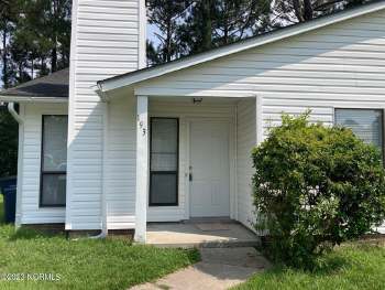 193 Village Circle , Jacksonville,  28546
