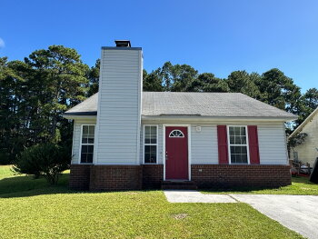 204 Live Oak Court , Midway Park,  28544