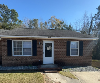 106 Easy Street , Jacksonville,  28546
