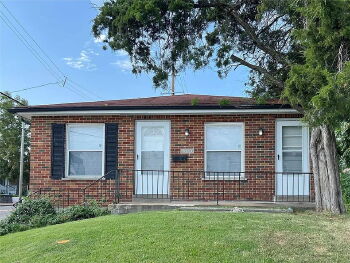 6200 Flint Avenue , St. Louis,  63121