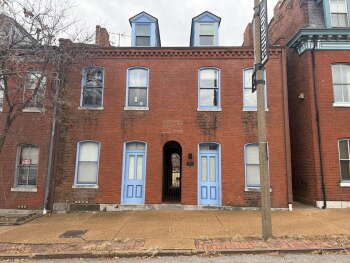 906 Russell Blvd , St. Louis,  63104