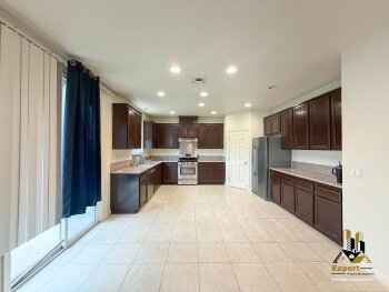 180 Summer Stroll Circle , Sacramento,  95823