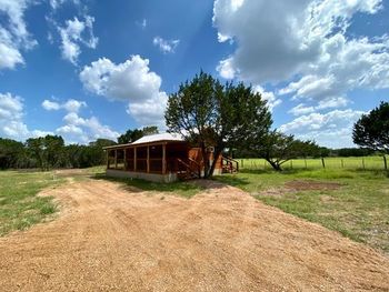 624 Deer Creek Dr #B, Pipe Creek,  78063