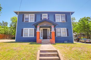 1822 North Olive Street Unit 2, San Antonio,  78208