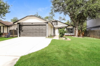 362 Cypressway Dr , San Antonio,  78245