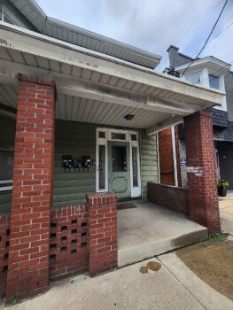 233 East King Street Apt 1, Shippensburg,  17257