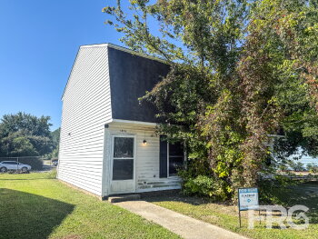 107 Chesterfield Court A, Greenville,  27834